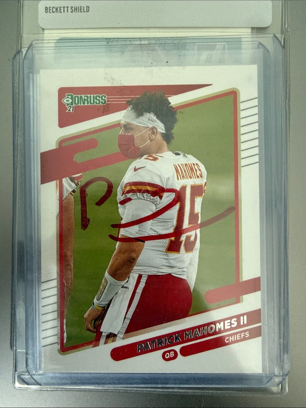 DonRuss Patrick Mahomes II Autographed Football Trading Card - Red/White
